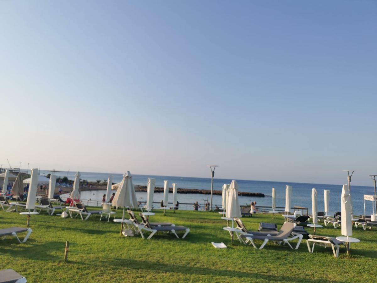 Sea View Apartment Protaras Dış mekan fotoğraf