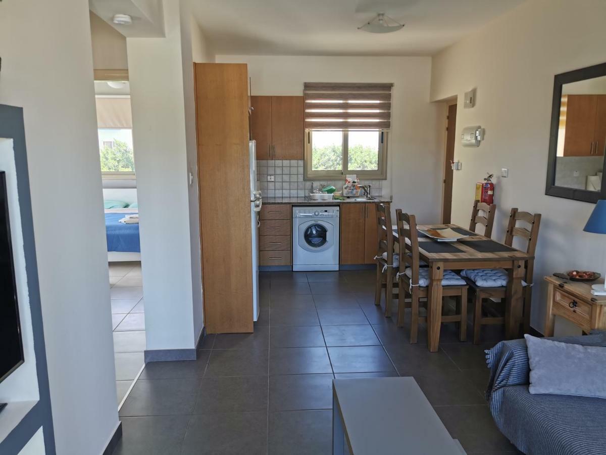 Sea View Apartment Protaras Dış mekan fotoğraf