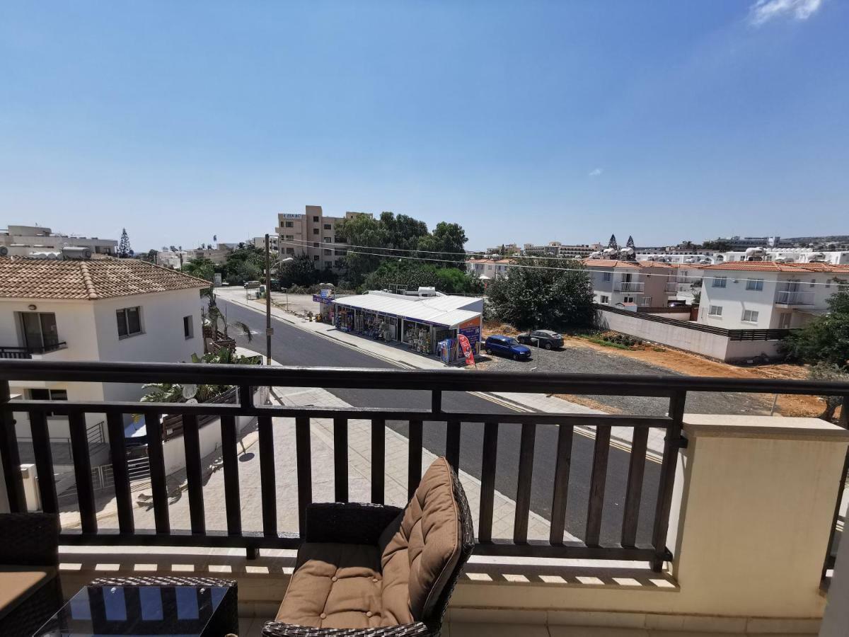 Sea View Apartment Protaras Dış mekan fotoğraf