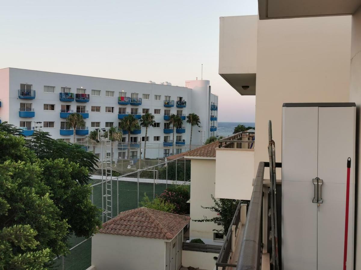 Sea View Apartment Protaras Dış mekan fotoğraf
