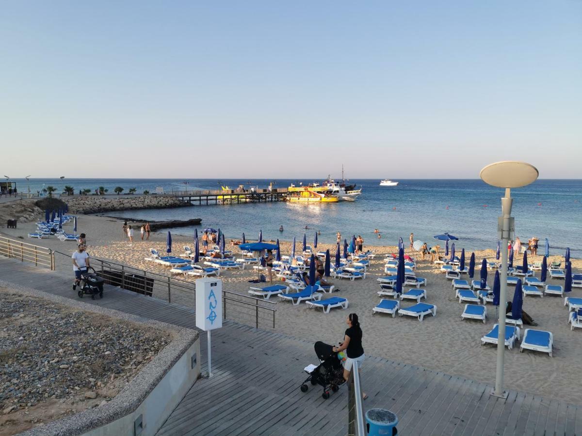 Sea View Apartment Protaras Dış mekan fotoğraf